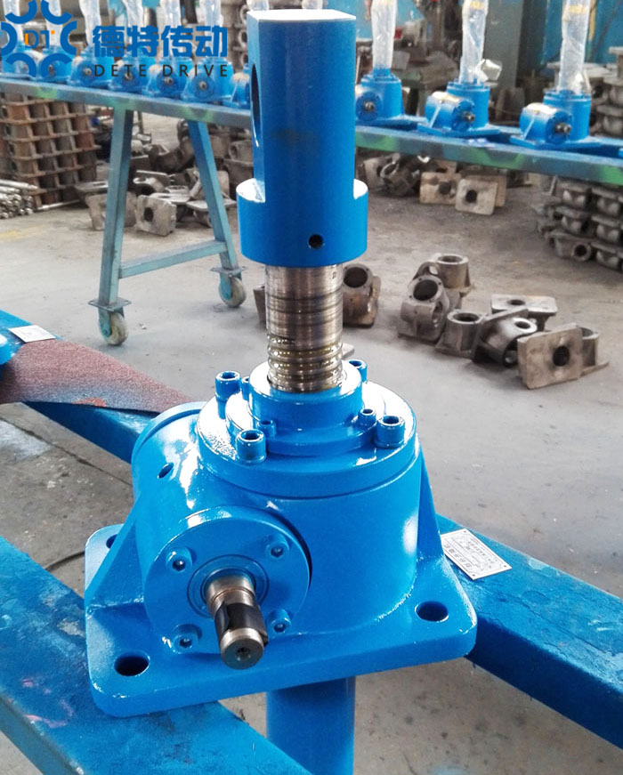 SWL蝸輪絲桿升降機(jī)